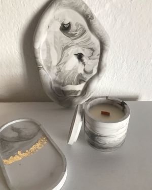Ποτήρι Από Πορσελάνη Με Κερί Και Ξύλινο Φυτίλι Μαύρο Με Νερά